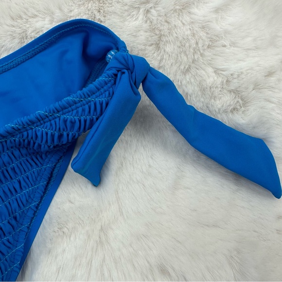 Pretty Little Thing Blue Front Ruched Bikini Bottoms - Picture 4 of 5